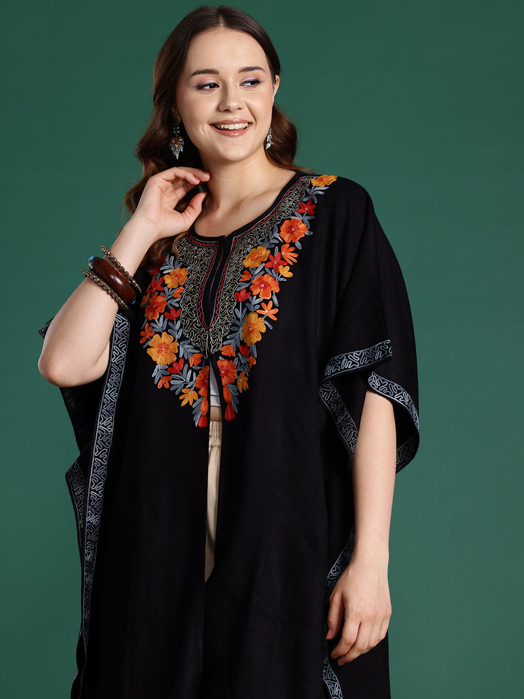 Women Black Floral Aari Embroidered Thread Work Kashmiri Pheran