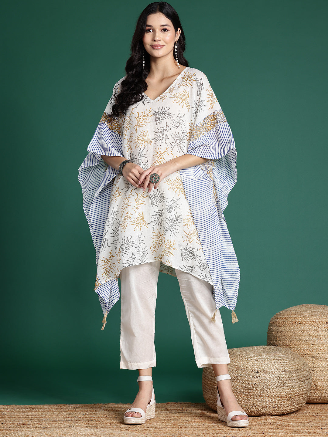 Floral Printed Flared Sleeves Jacquard Kaftan Kurta