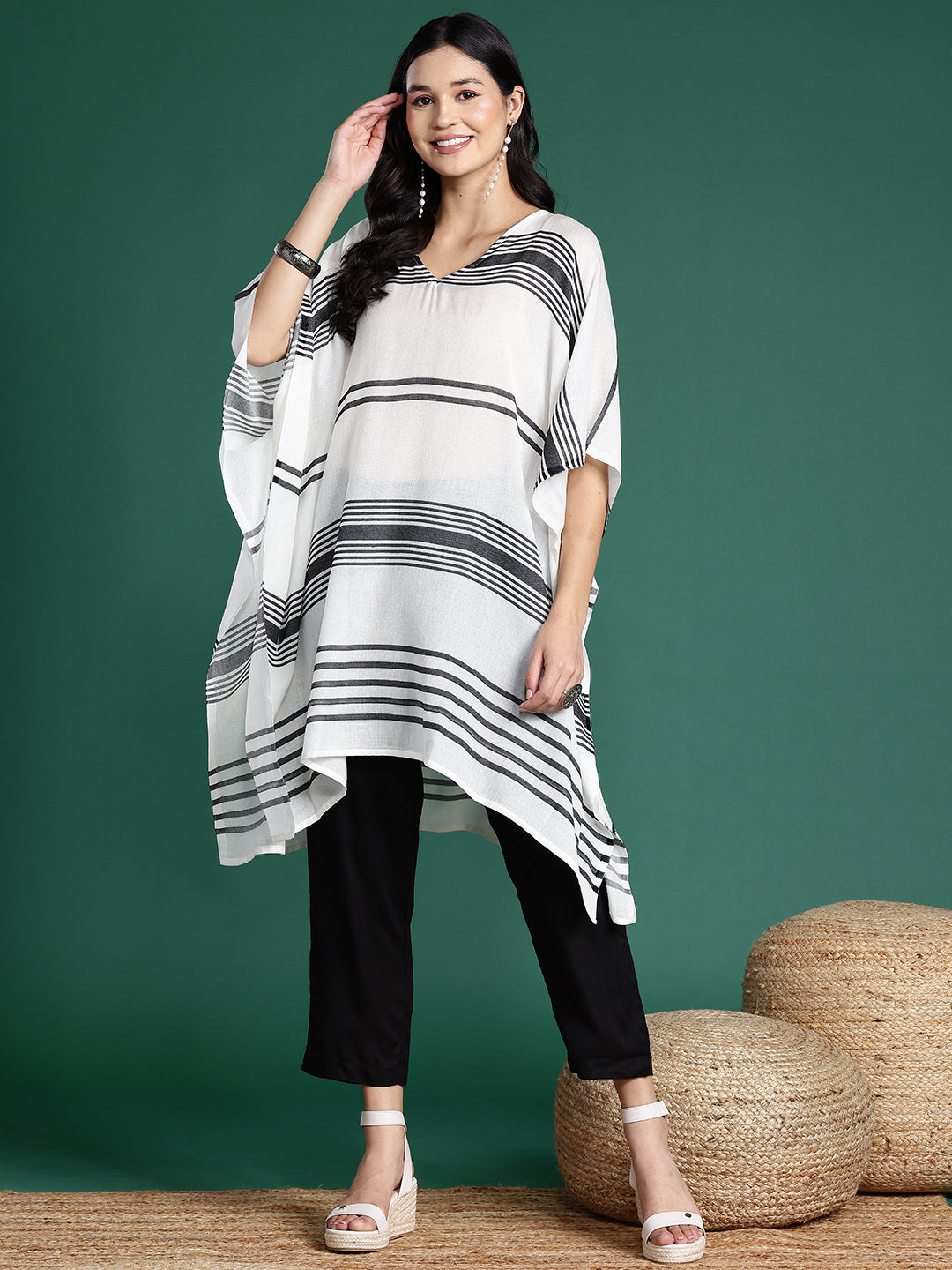 Striped Flared Sleeves Jacquard Kaftan Kurta