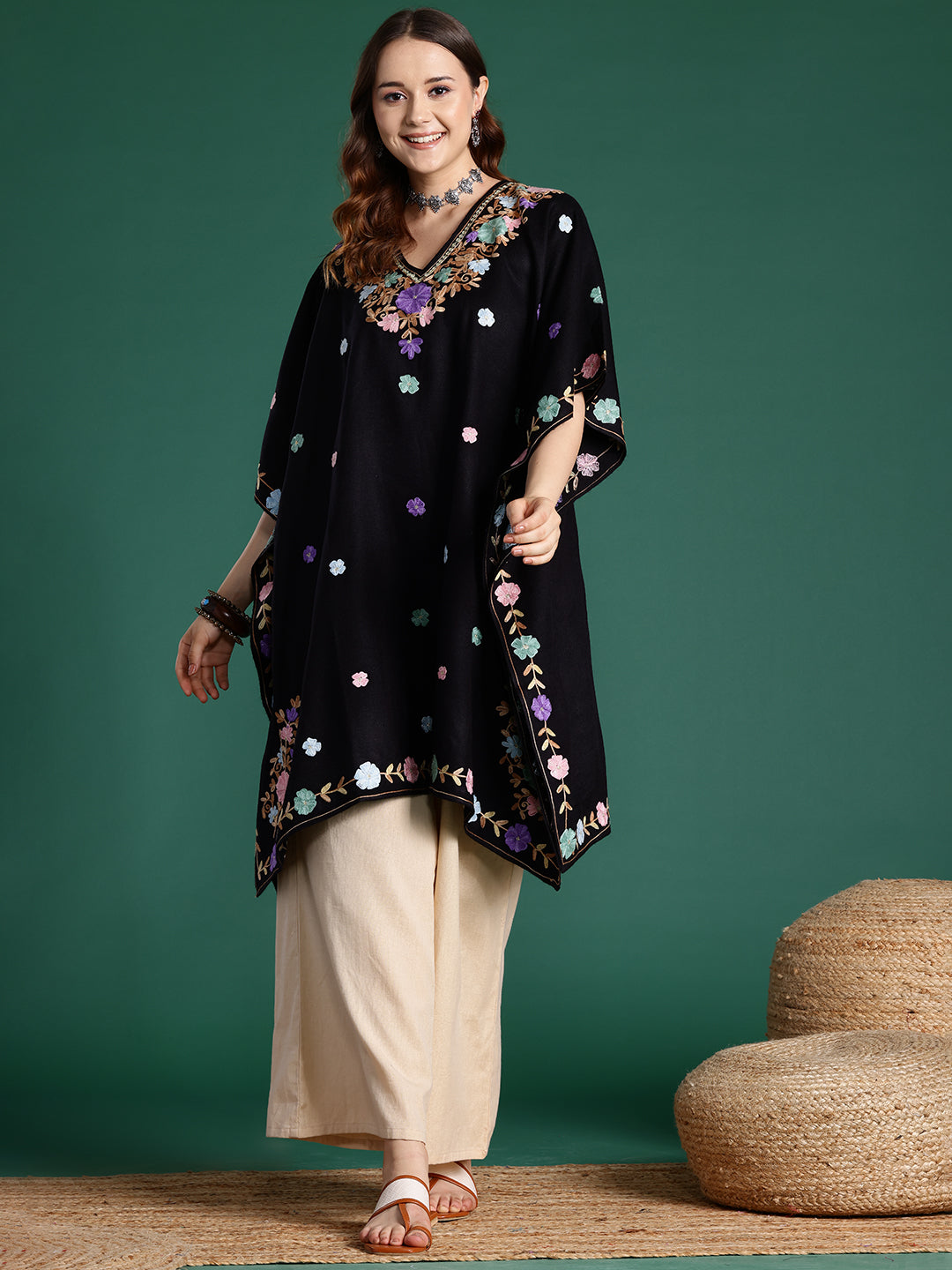 Women Black Floral Embroidered Thread Work Kashmiri Pheran