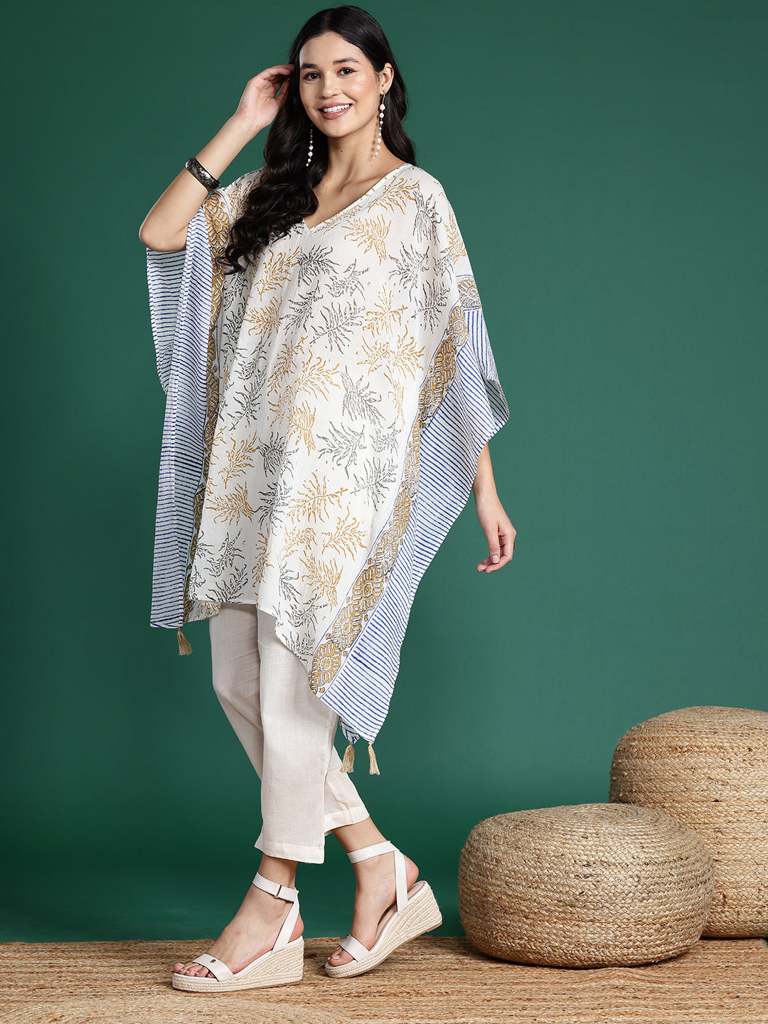 Floral Printed Flared Sleeves Jacquard Kaftan Kurta