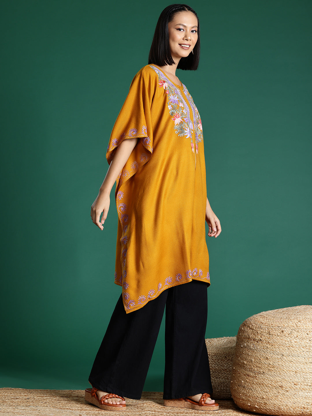 Freesize kaftan pheran with Kashmiri floral embroidery