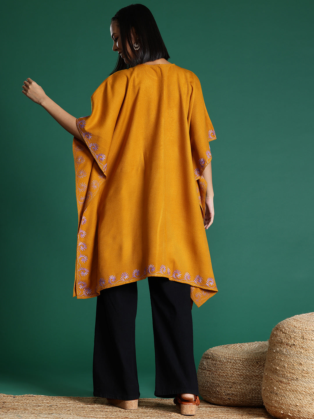 Freesize kaftan pheran with Kashmiri floral embroidery