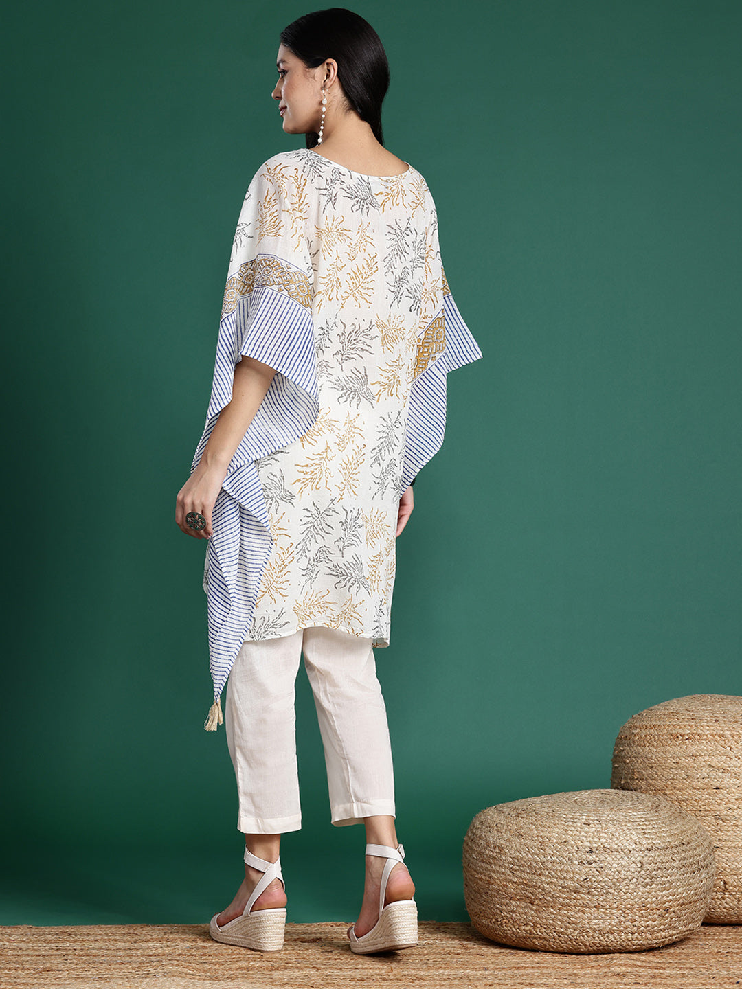 Floral Printed Flared Sleeves Jacquard Kaftan Kurta