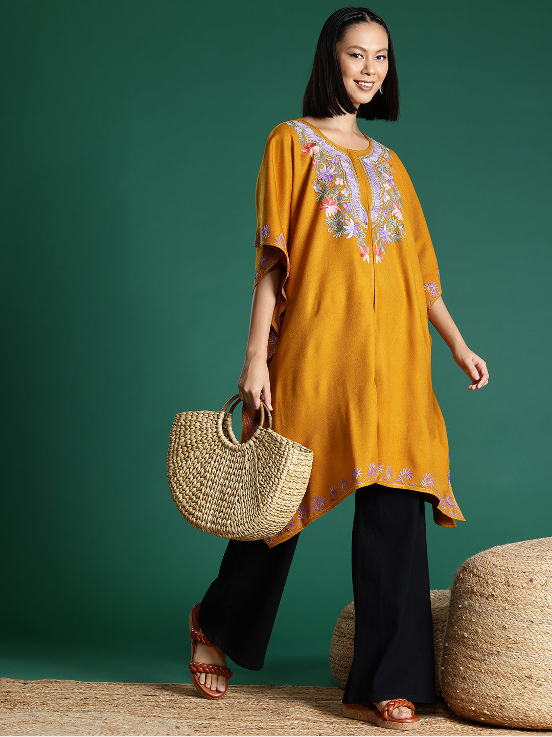 Freesize kaftan pheran with Kashmiri floral embroidery