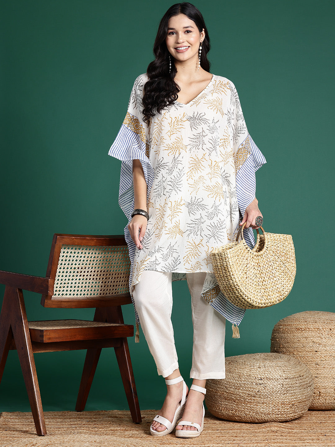 Floral Printed Flared Sleeves Jacquard Kaftan Kurta