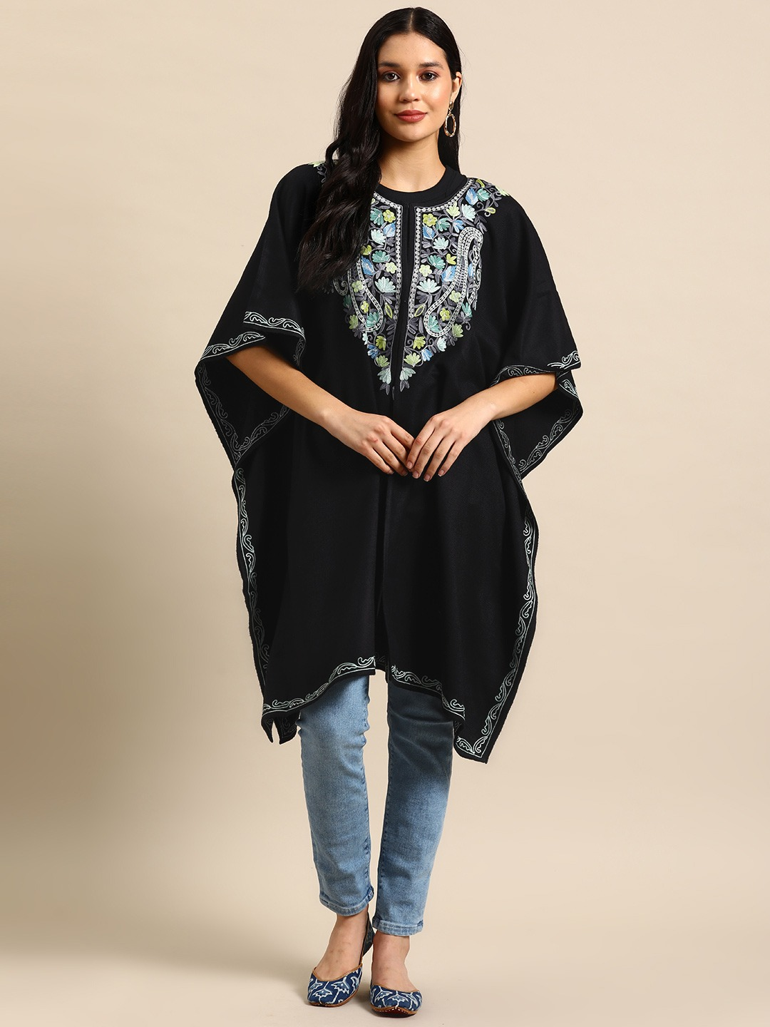 Women Floral Embroidered Flared Sleeves Thread Work Acrylic Fusion Pheran