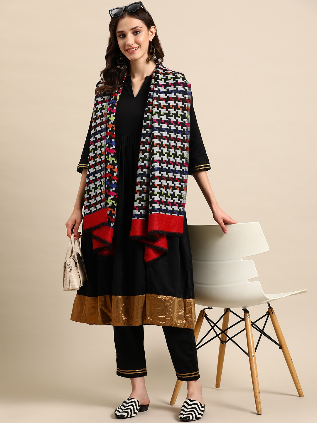 Women Geometric Woven Design Acrylic Stole