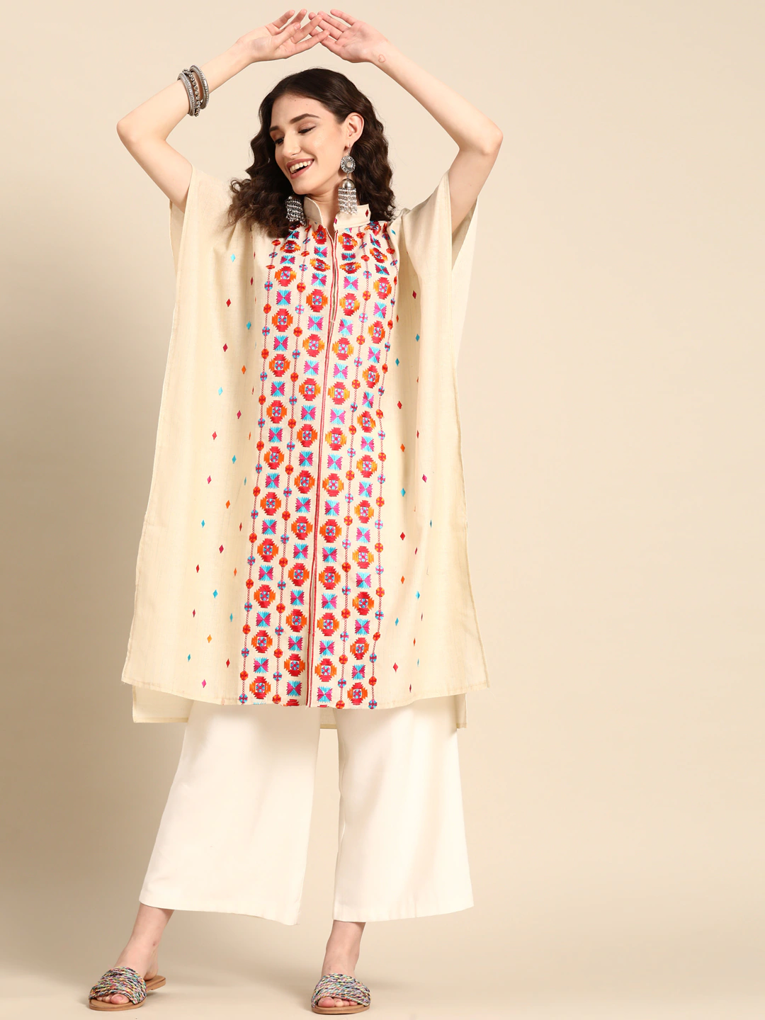 Women Floral Embroidered Flared Sleeves Cotton Kaftan Kurta